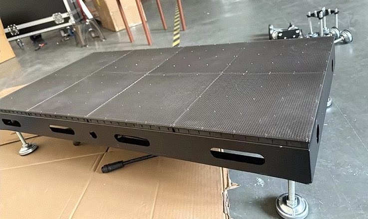 P3.91 Full-Color Interactive Floor Tile Video Game Platform LED Display Stage for Stage Lighting & Display 